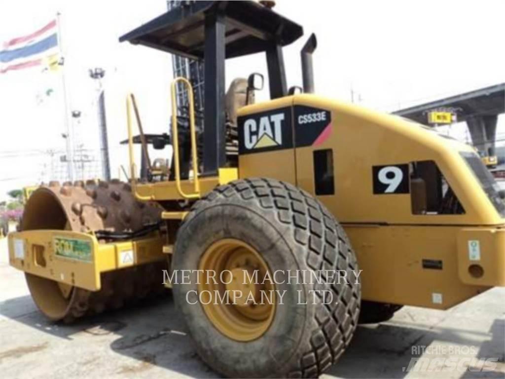 CAT CS-533E Tek tamburlu silindirler