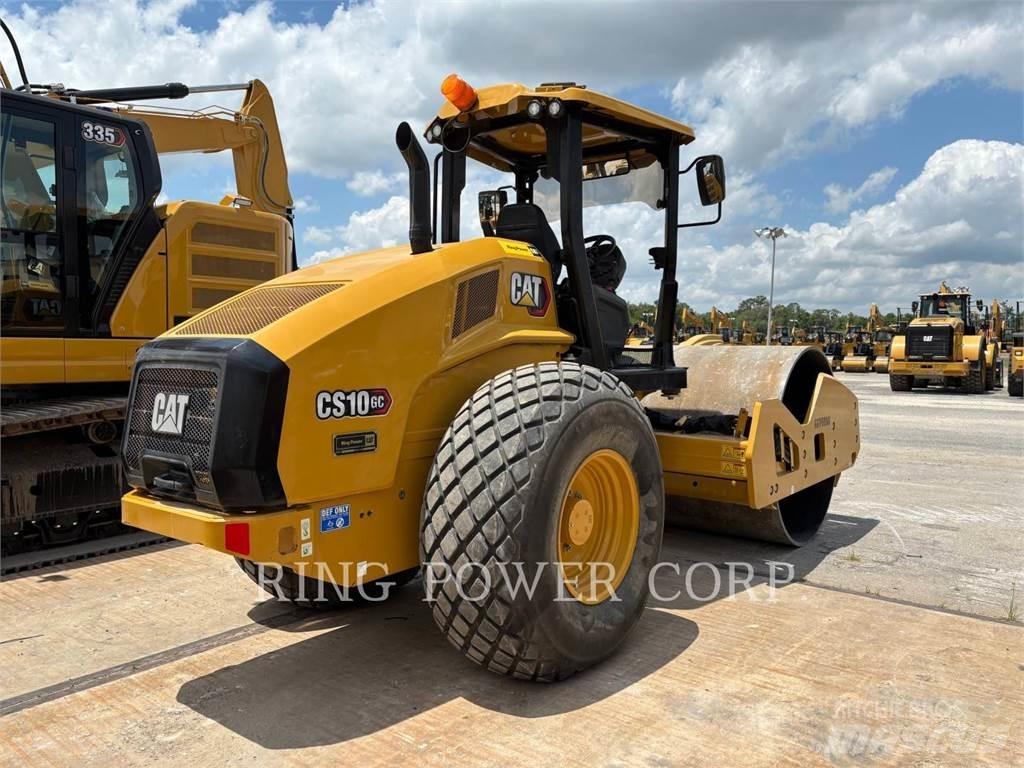 CAT CS10GC Çift tamburlu silindirler