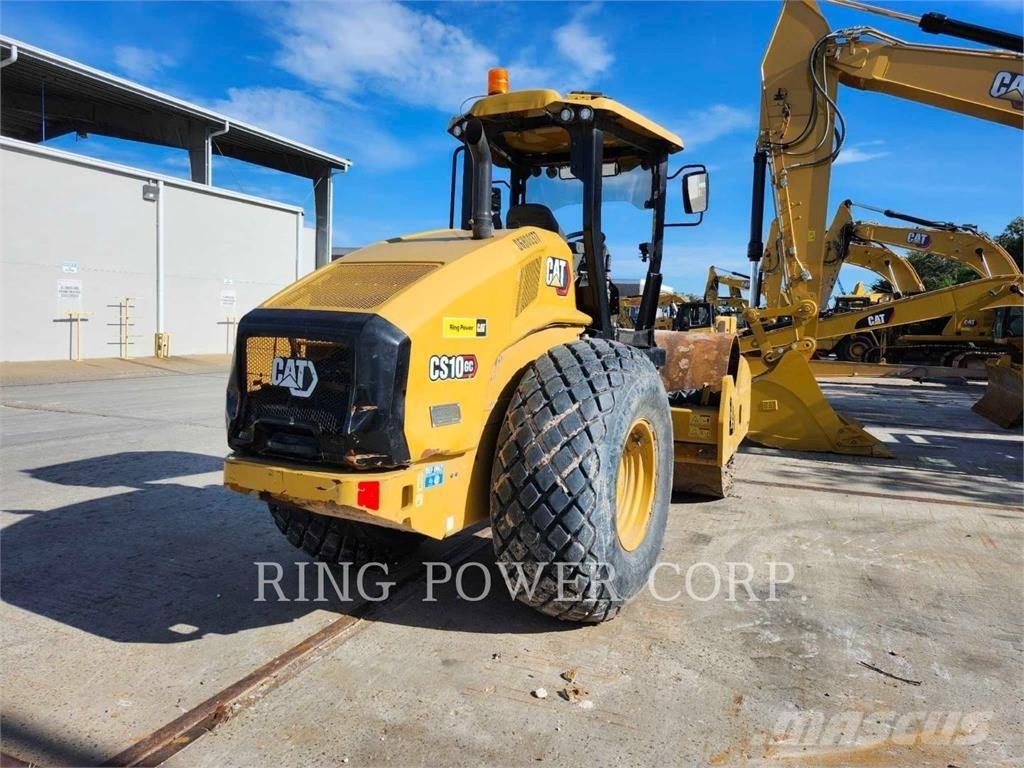 CAT CS10GC Çift tamburlu silindirler