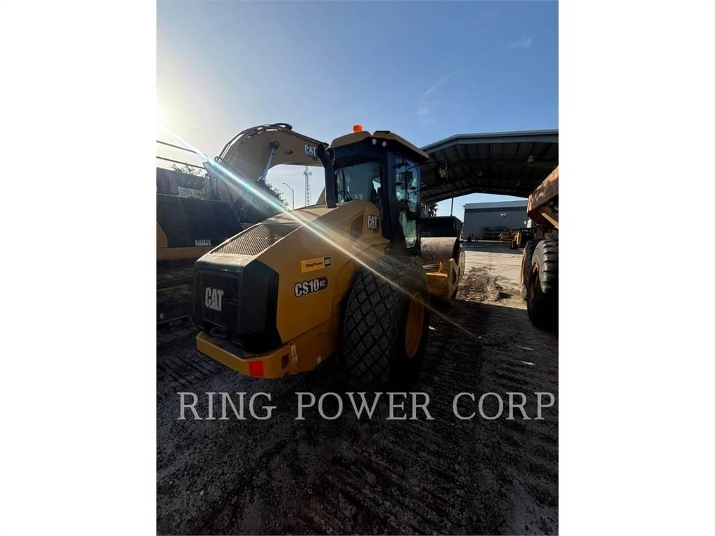 CAT CS10GCCAB Çift tamburlu silindirler