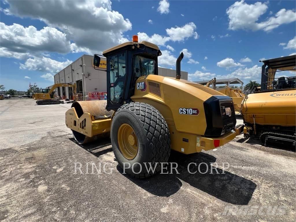 CAT CS10GCCAB Çift tamburlu silindirler