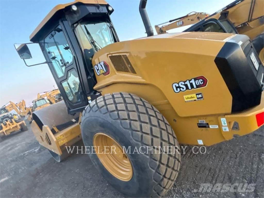 CAT CS11 GC Tek tamburlu silindirler