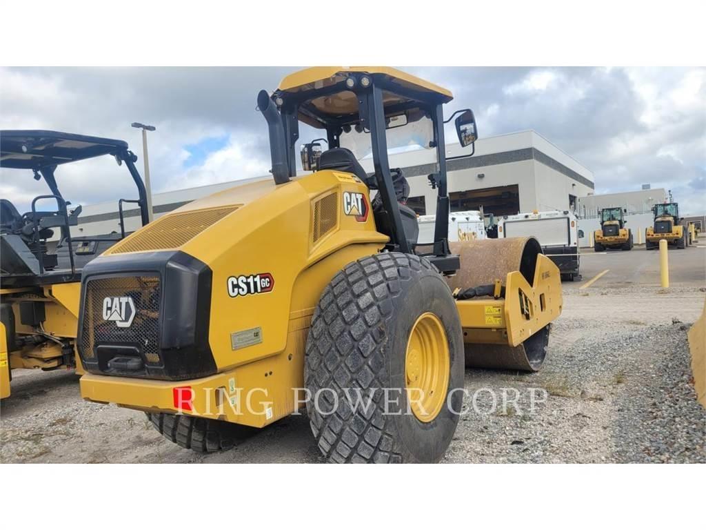 CAT CS11GC Çift tamburlu silindirler