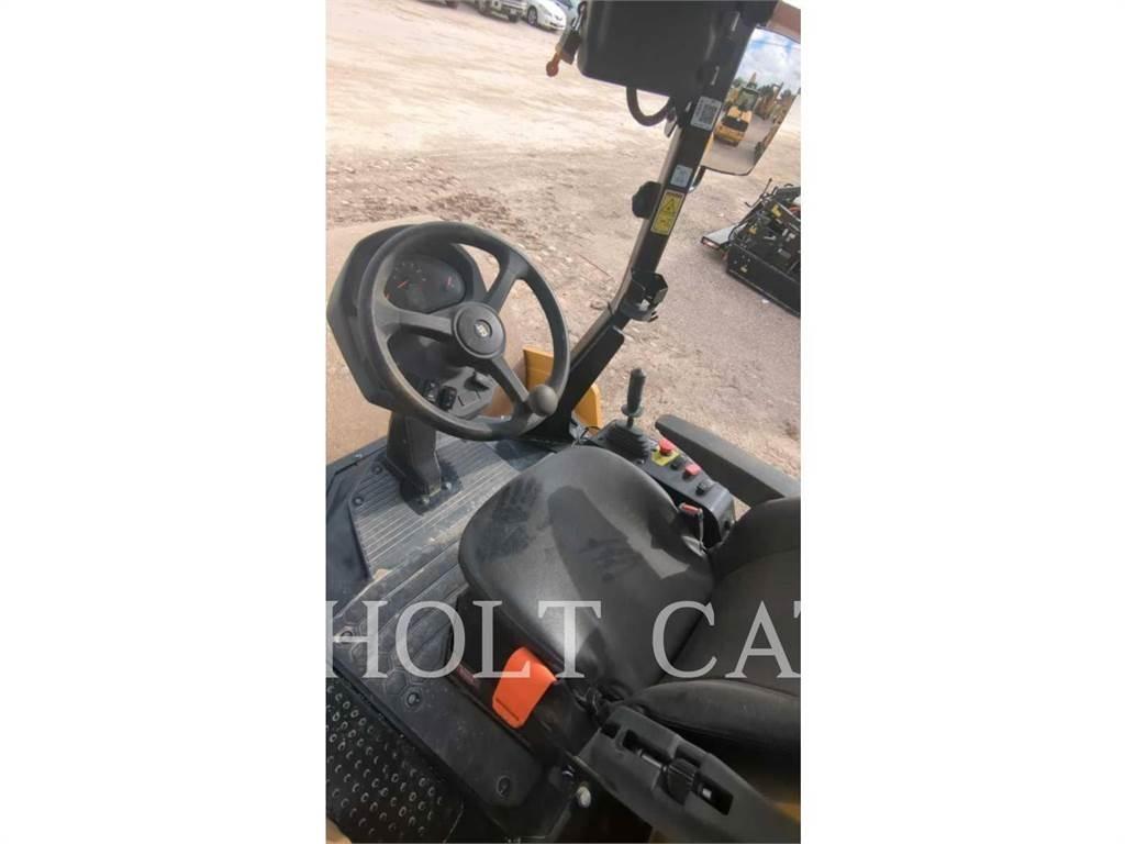 CAT CS11GC Tek tamburlu silindirler