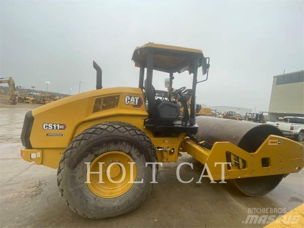 CAT CS11GC Tek tamburlu silindirler
