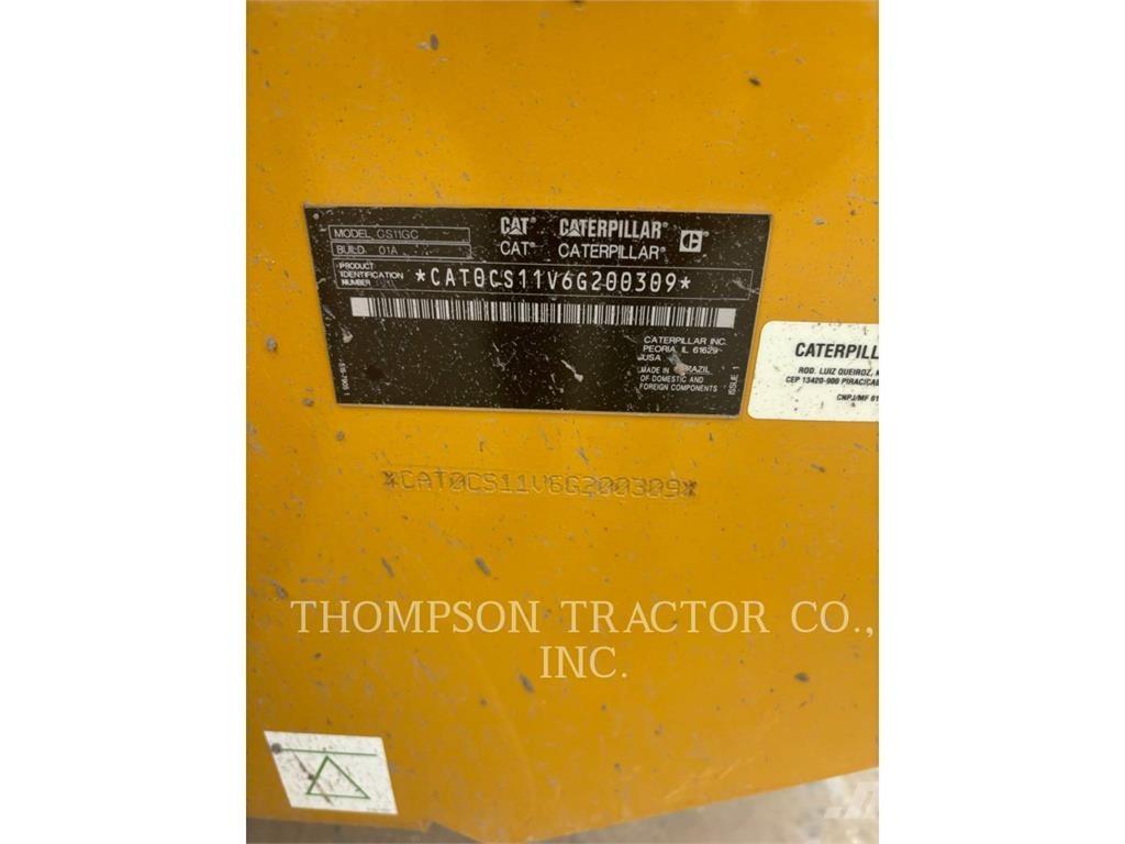 CAT CS11GC Tek tamburlu silindirler