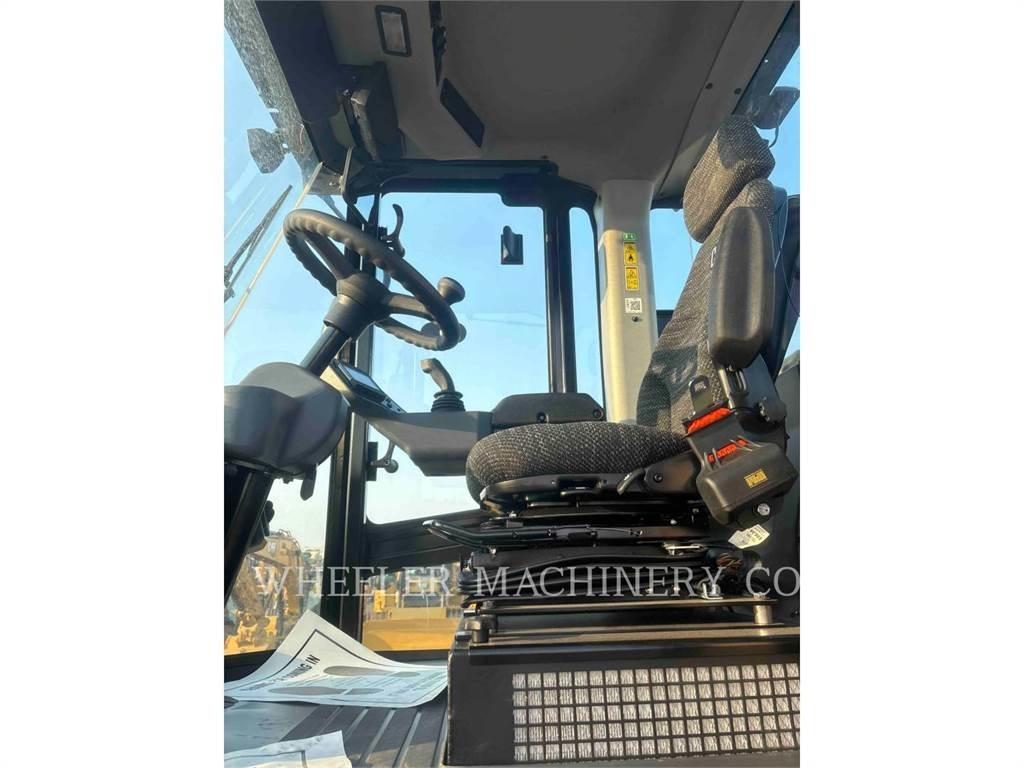 CAT CS12 Tek tamburlu silindirler