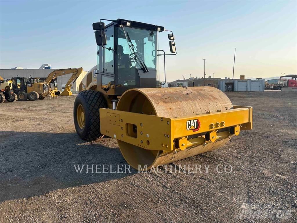 CAT CS12 Tek tamburlu silindirler