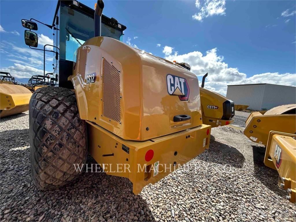 CAT CS12 Tek tamburlu silindirler