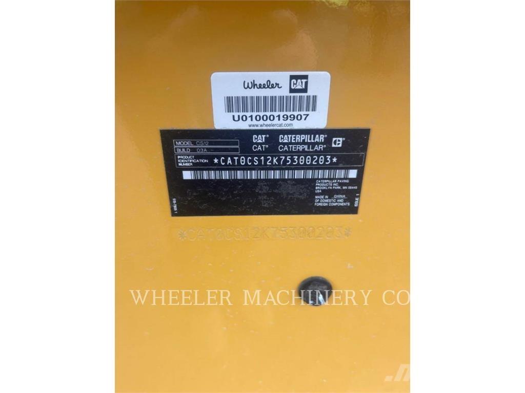 CAT CS12 Tek tamburlu silindirler