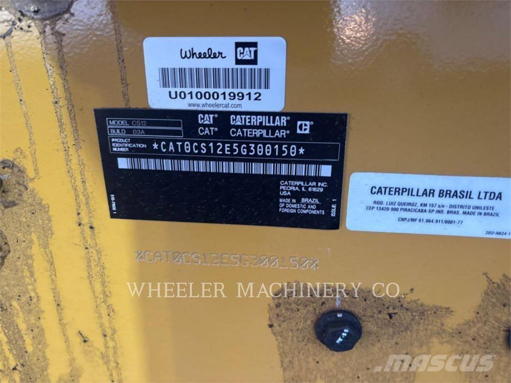 CAT CS12 Tek tamburlu silindirler