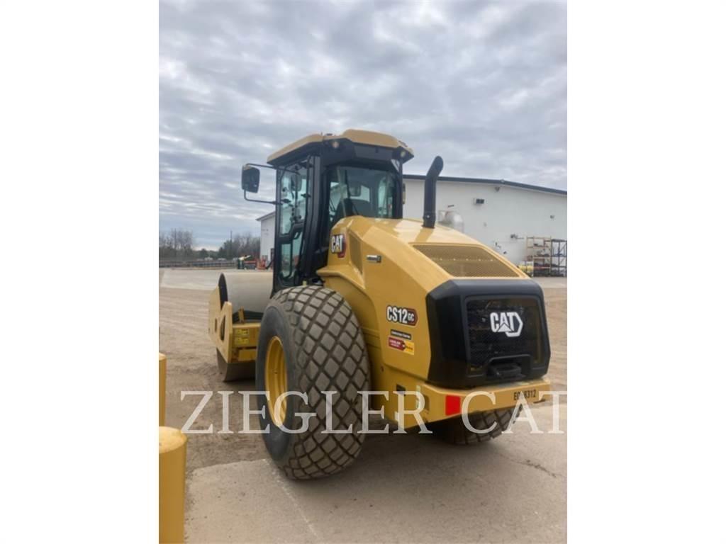 CAT CS12GC Zemin sıkıştırma makineleri