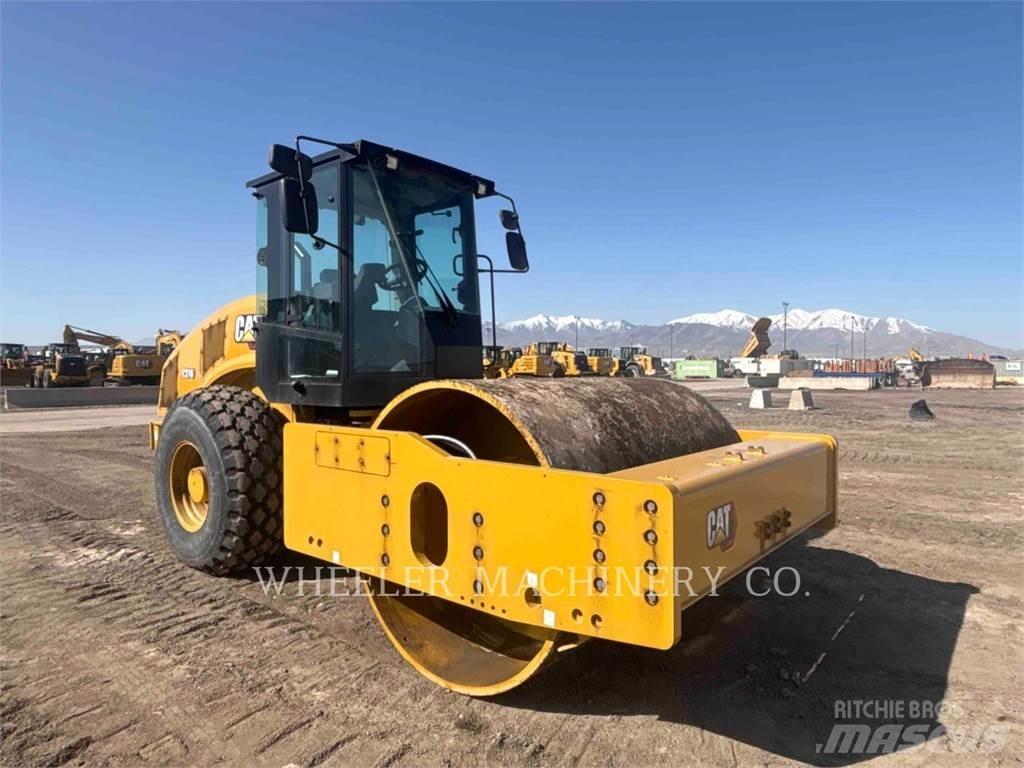 CAT CS16 Tek tamburlu silindirler