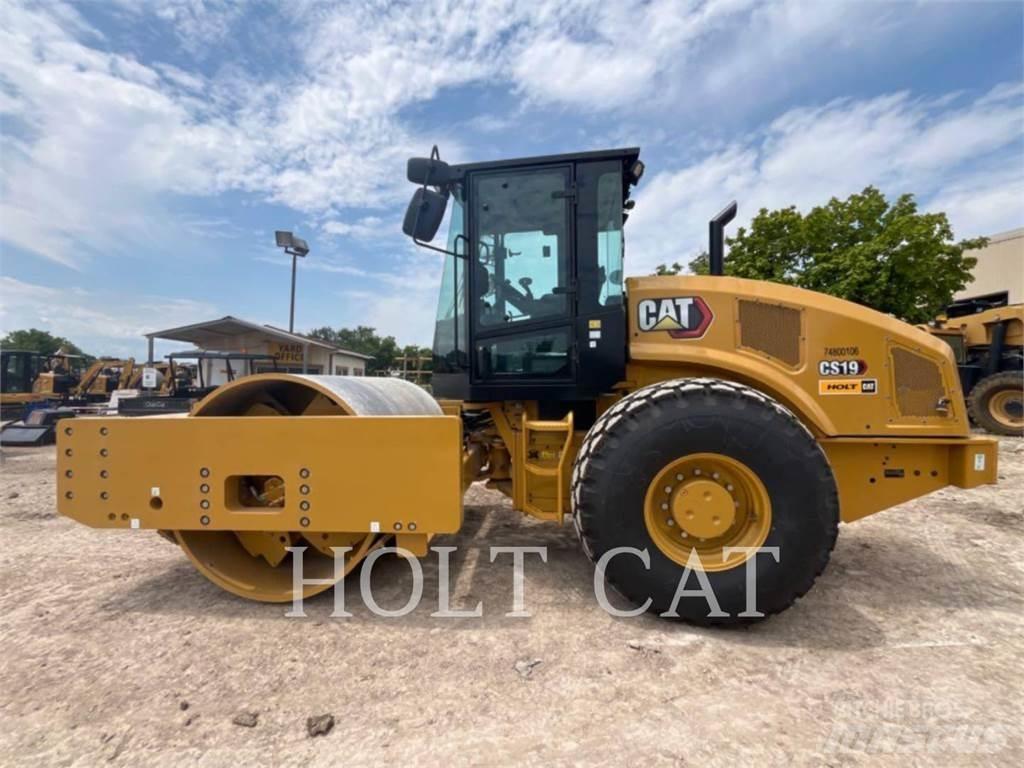CAT CS19 Tek tamburlu silindirler