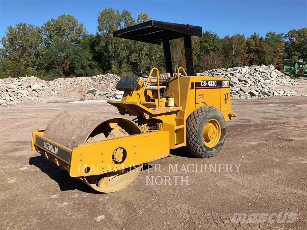 CAT CS433C Tek tamburlu silindirler