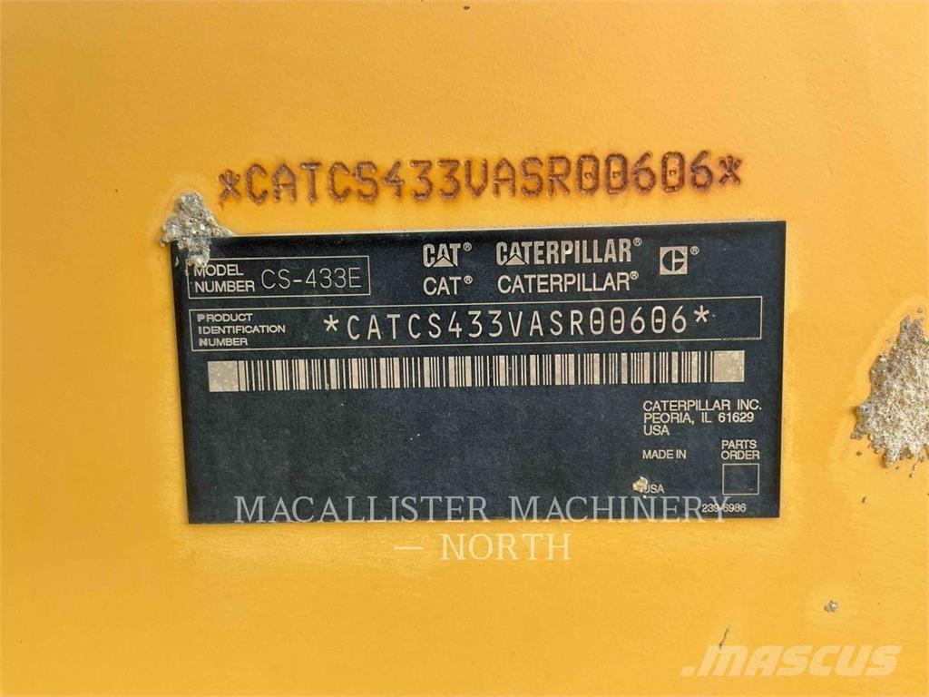 CAT CS433E Tek tamburlu silindirler