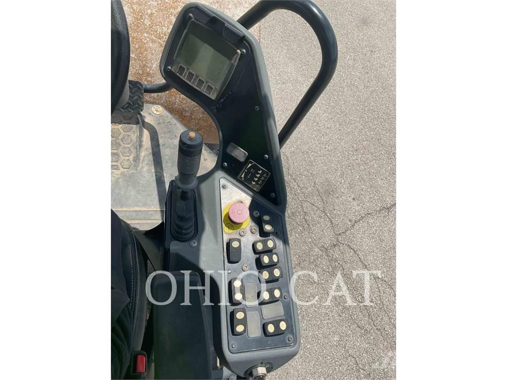 CAT CS44B Kombine silindirler