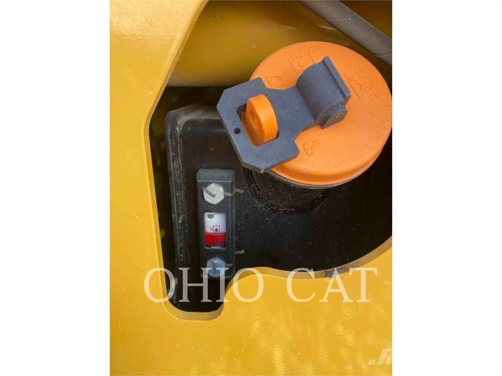 CAT CS44B Kombine silindirler