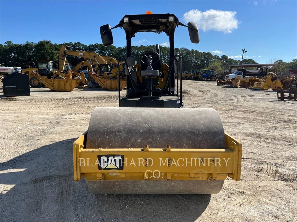 CAT CS44B Tek tamburlu silindirler