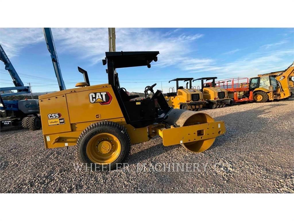 CAT CS5 Tek tamburlu silindirler