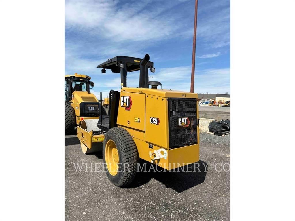 CAT CS5 Tek tamburlu silindirler