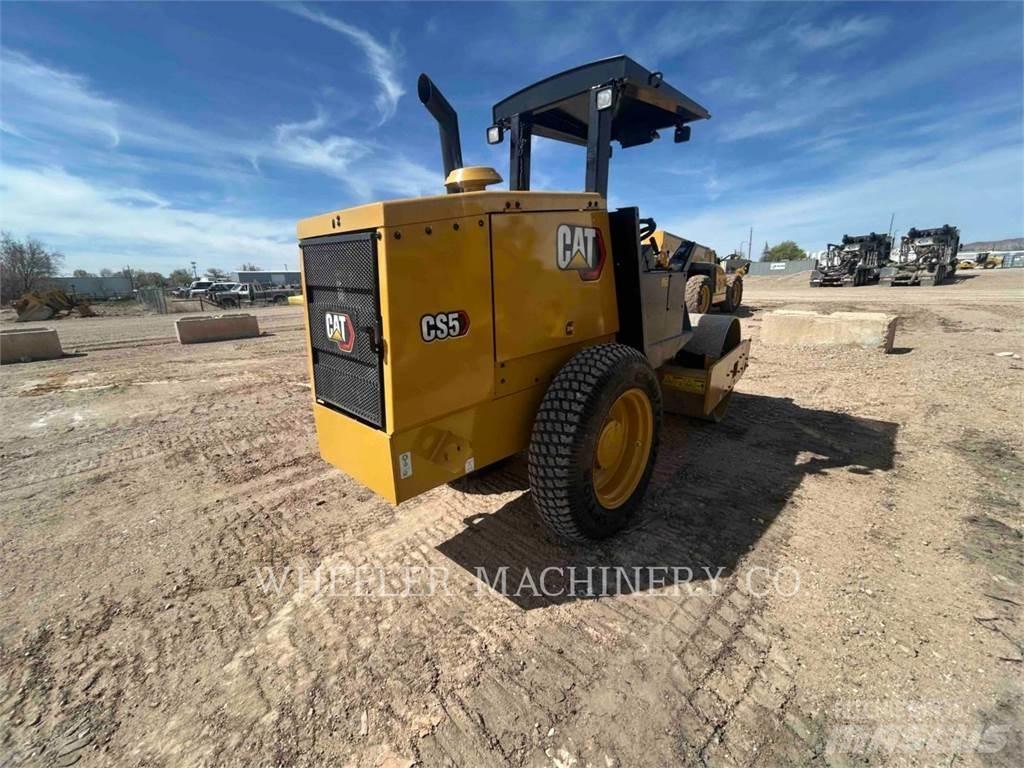 CAT CS5 Tek tamburlu silindirler
