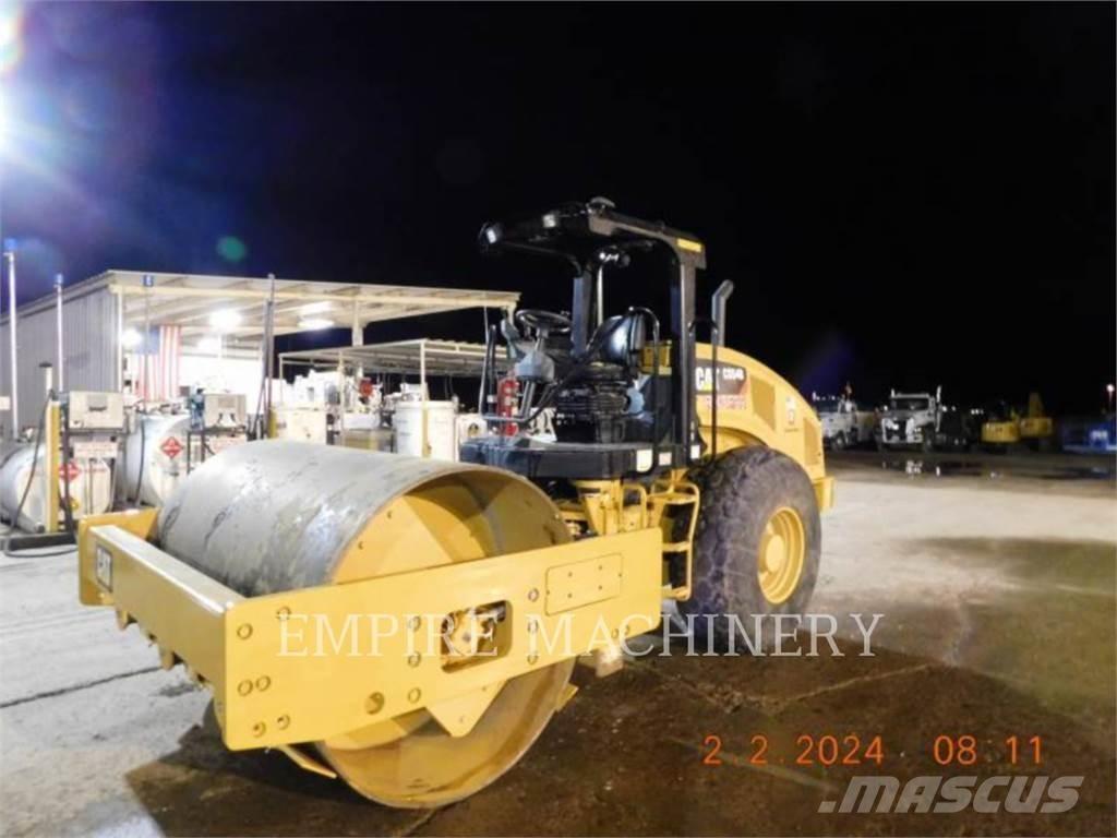 CAT CS54B Tek tamburlu silindirler