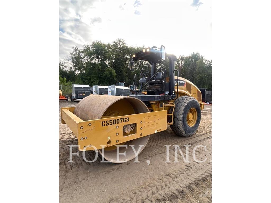 CAT CS54B Tek tamburlu silindirler