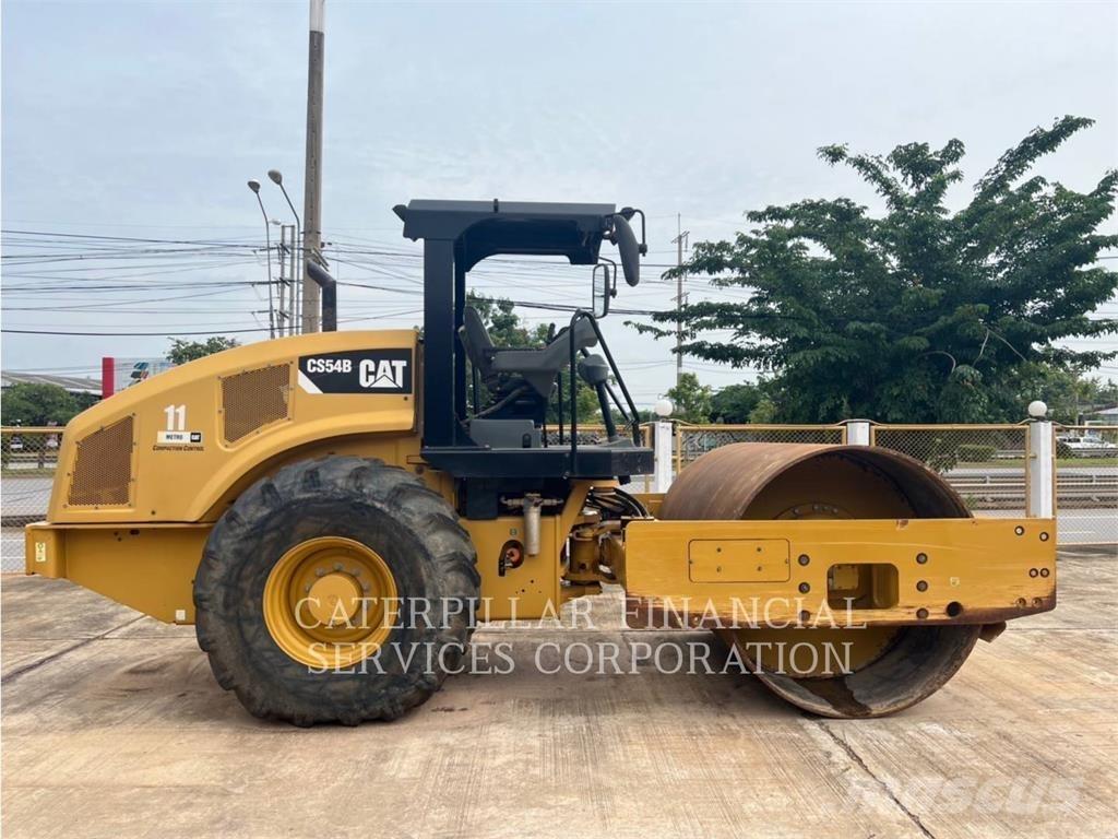 CAT CS54BLRC Tek tamburlu silindirler