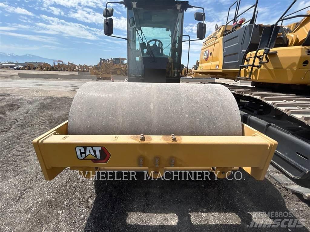 CAT CS56B Tek tamburlu silindirler