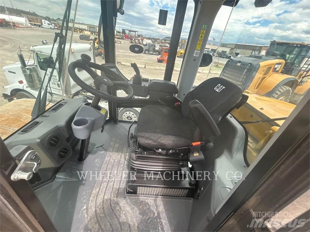 CAT CS56B Tek tamburlu silindirler
