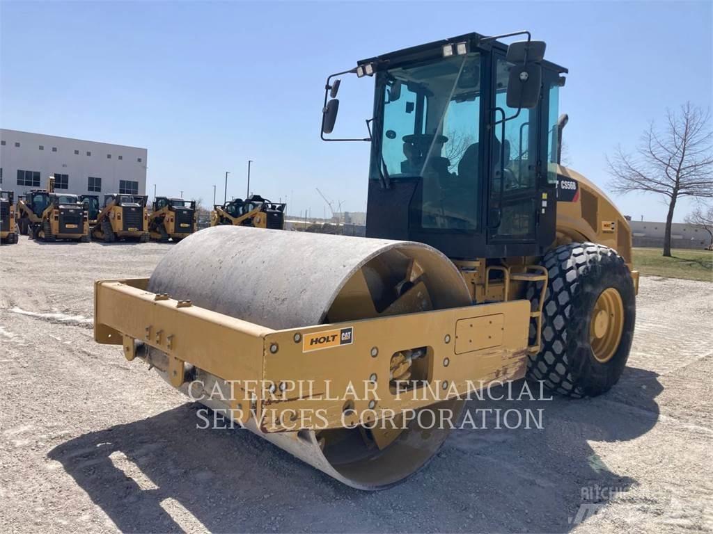 CAT CS56B Tek tamburlu silindirler