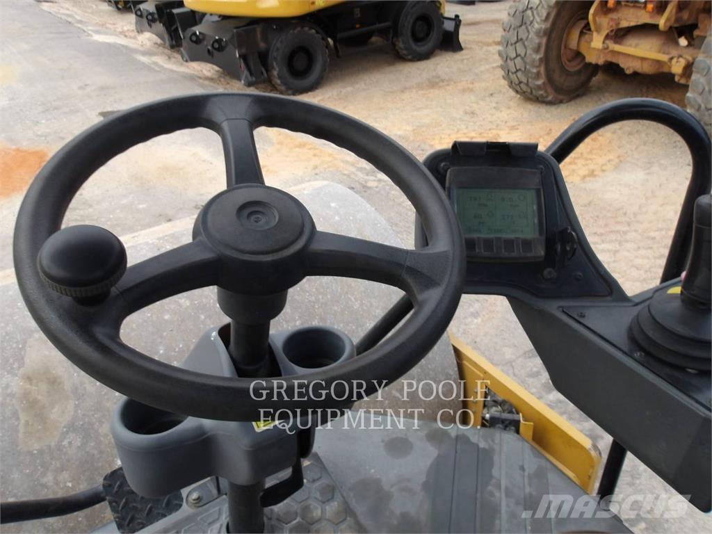 CAT CS56B Tek tamburlu silindirler