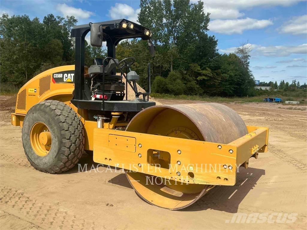 CAT CS56B Tek tamburlu silindirler