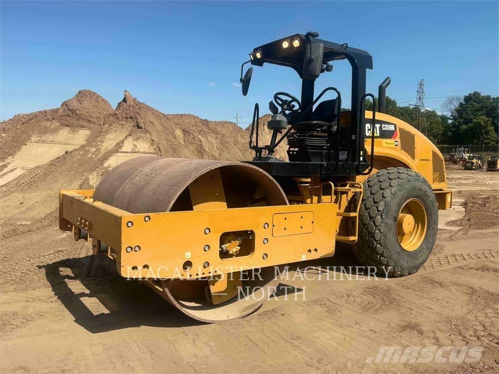 CAT CS56B Tek tamburlu silindirler