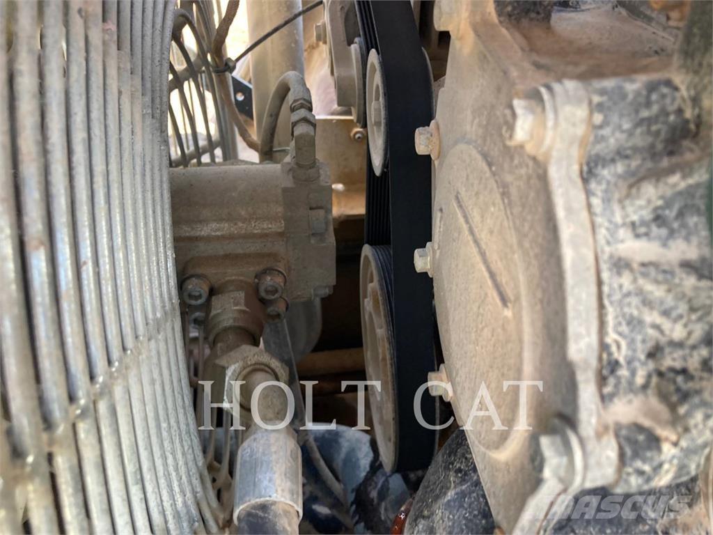 CAT CS56B Tek tamburlu silindirler