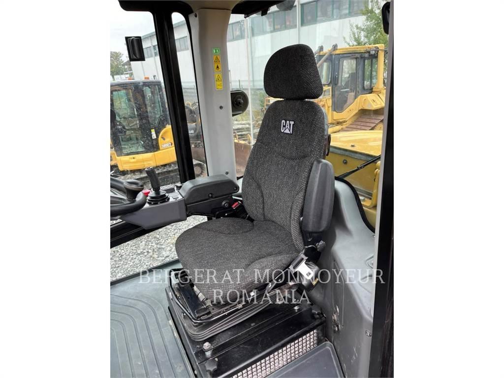 CAT CS64B Tek tamburlu silindirler