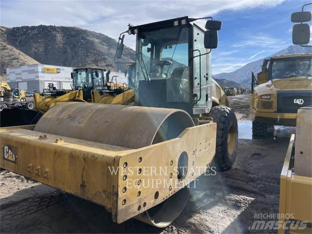 CAT CS68B Tek tamburlu silindirler