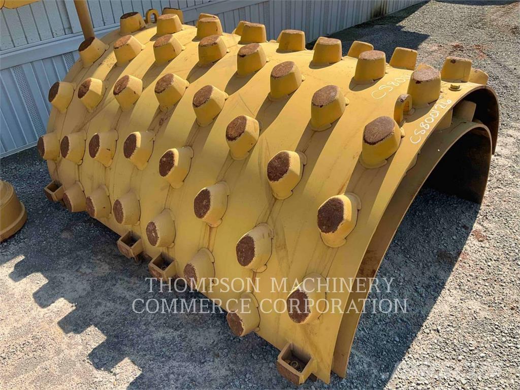 CAT CS68B Tek tamburlu silindirler