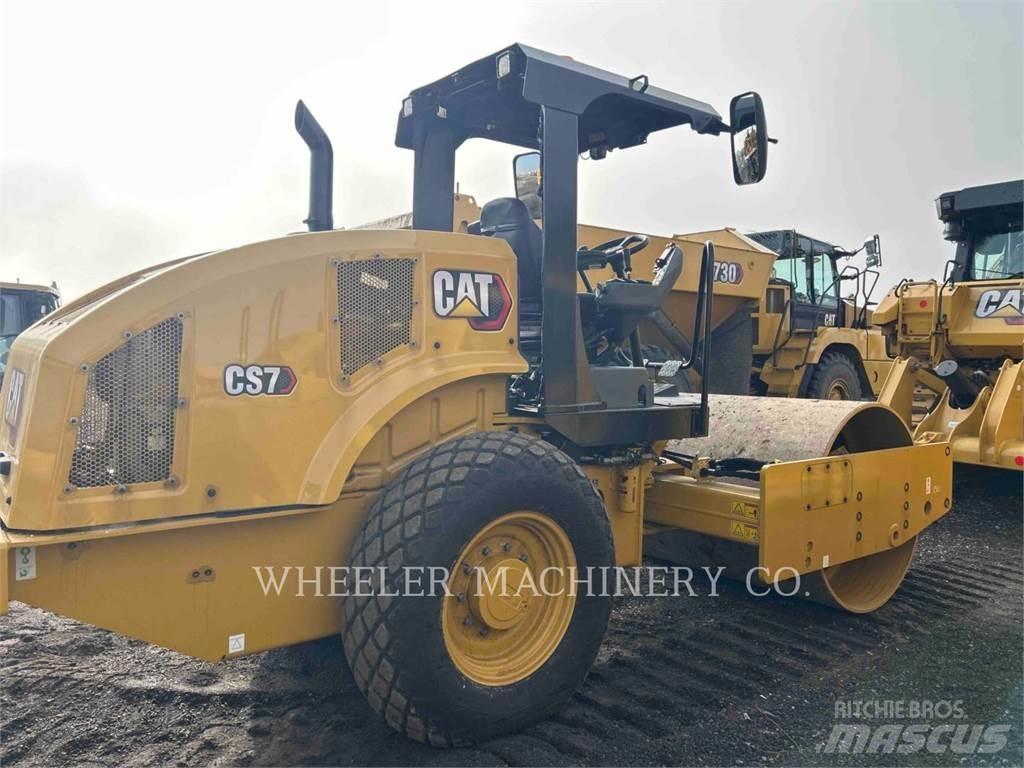 CAT CS7 Tek tamburlu silindirler