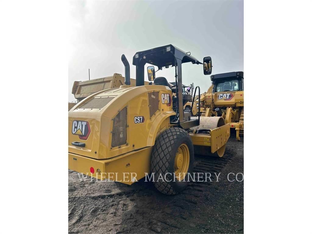 CAT CS7 Tek tamburlu silindirler