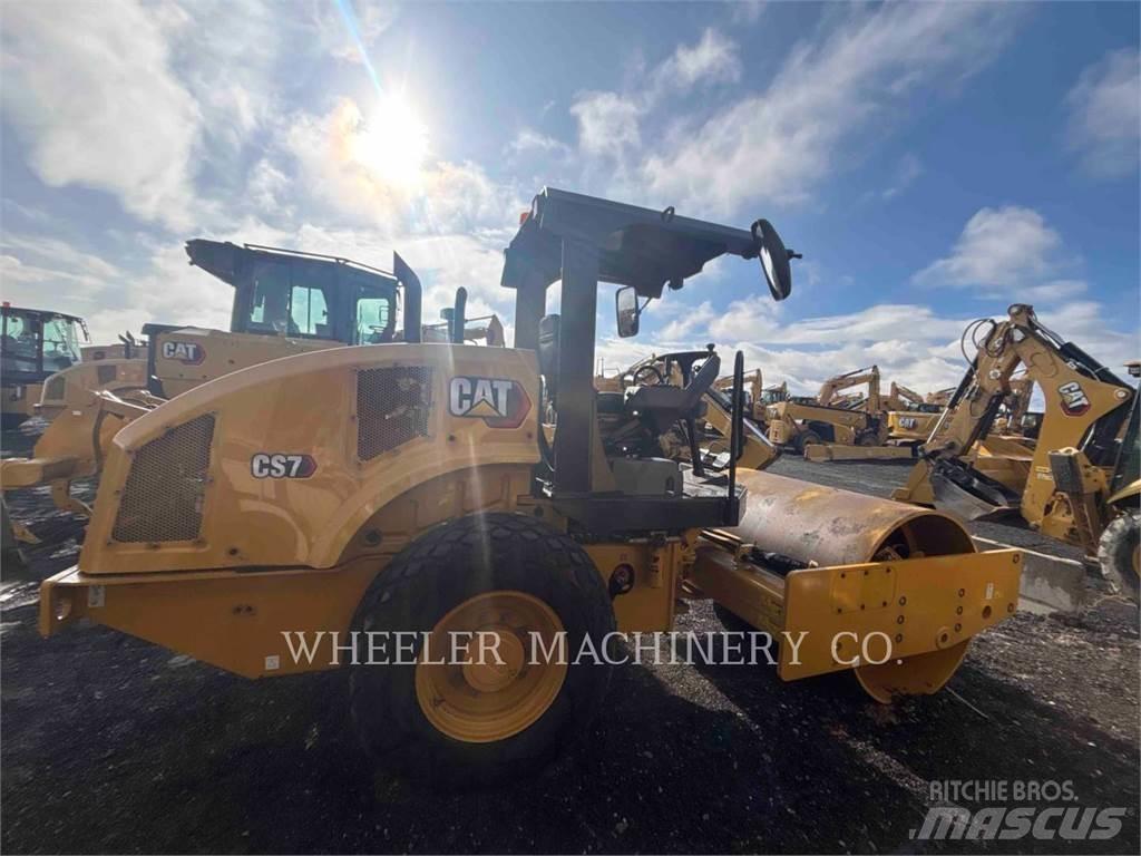 CAT CS7 Tek tamburlu silindirler