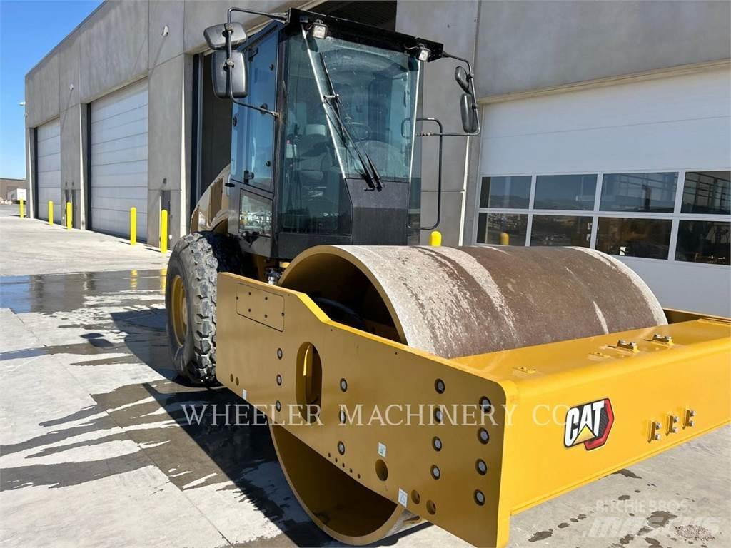 CAT CS74B Tek tamburlu silindirler