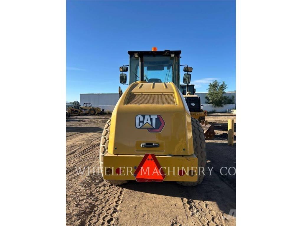 CAT CS74B Tek tamburlu silindirler