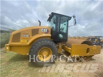 CAT CS74B CAB Tek tamburlu silindirler