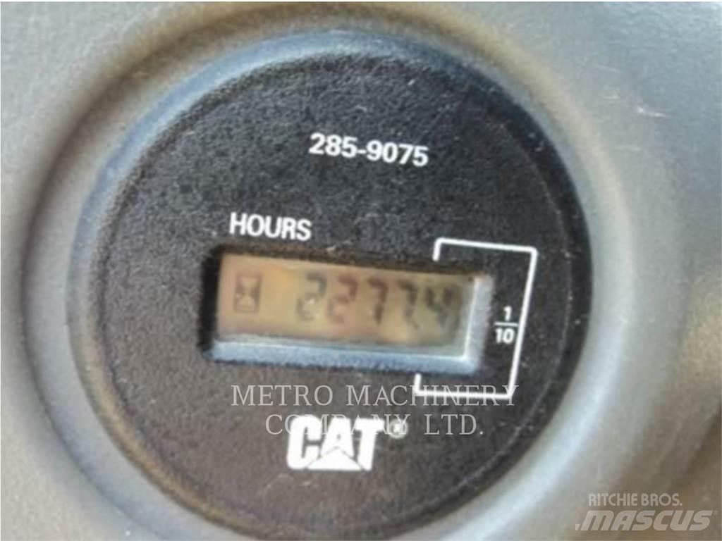 CAT CS76 Tek tamburlu silindirler