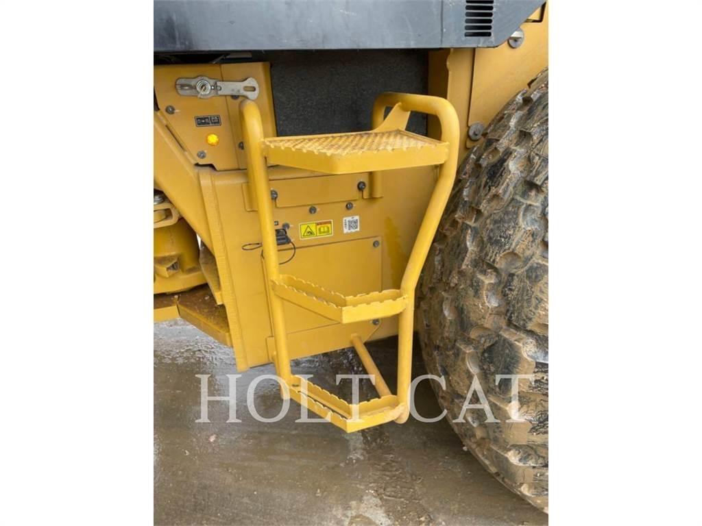 CAT CS78B Tek tamburlu silindirler