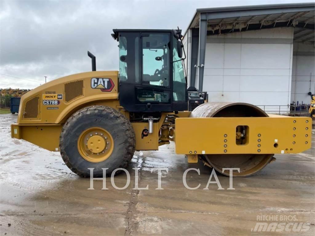 CAT CS78B Tek tamburlu silindirler