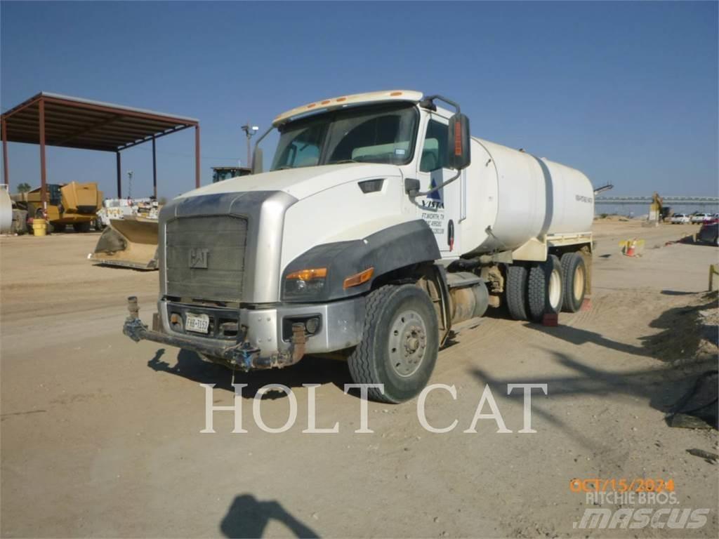 CAT CT660S SBA 6X4 Tankerli kamyonlar