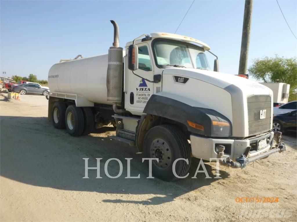 CAT CT660S SBA 6X4 Tankerli kamyonlar